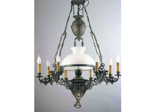 9\'lu Klasik Gaz Lambası Avize