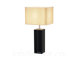 Accanto Desk Lamp