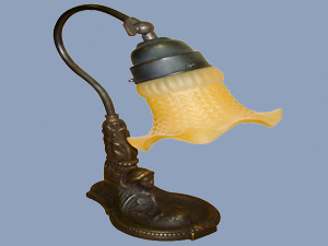 Dully Masa Lambası