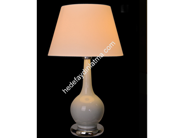 Cream Glass Classic Fixture Desk Lamp