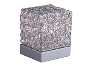 Quadro Table Lamp