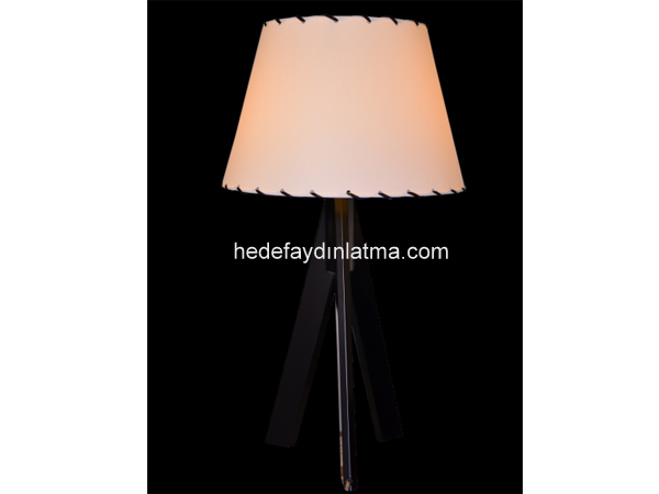 Tiripod Ayaklı Fixture Desk Lamp